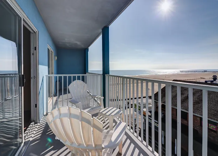 Ocean 1 & Ocean Hotel 2*