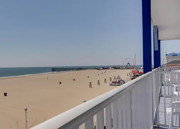 Ocean 1 & Ocean Hotel 2*