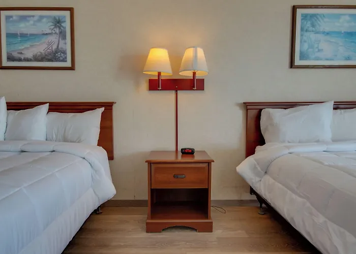 Ocean 1 & Ocean Hotel 2*