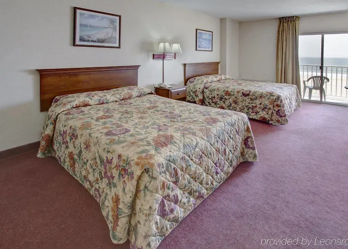 Ocean 1 & Ocean Hotel 2*
