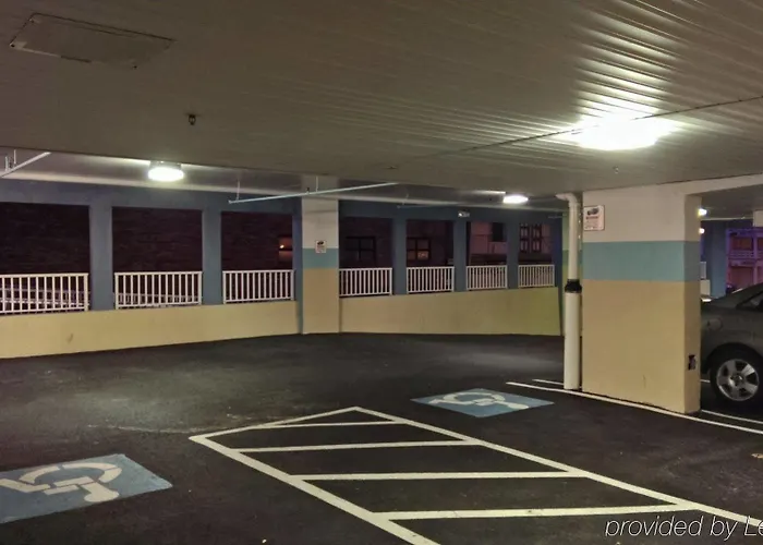 Ocean 1 & Ocean Hotel 2*